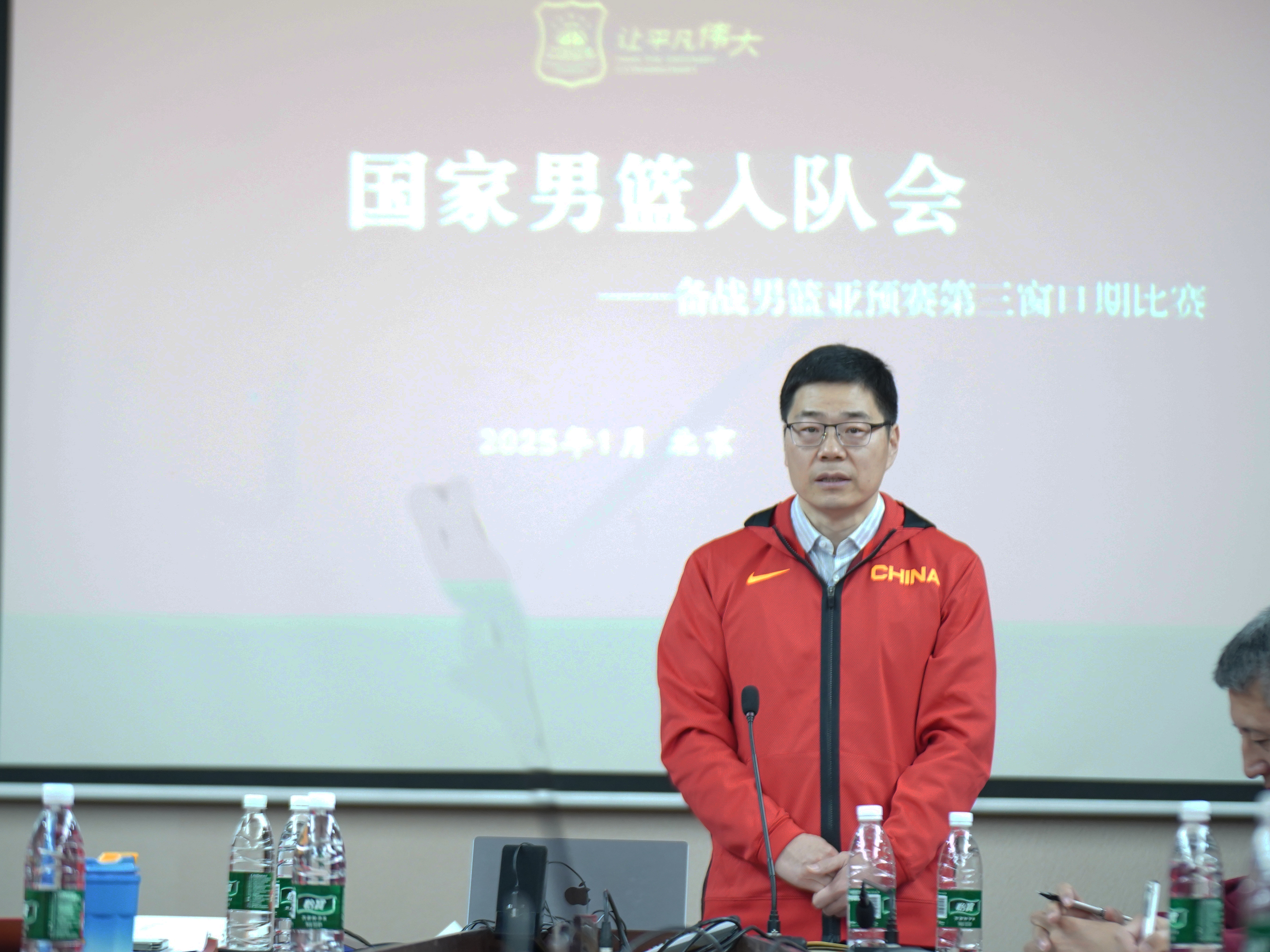 四川男篮公告：聘请霍楠为球队副总经理协助吕双全的简单介绍