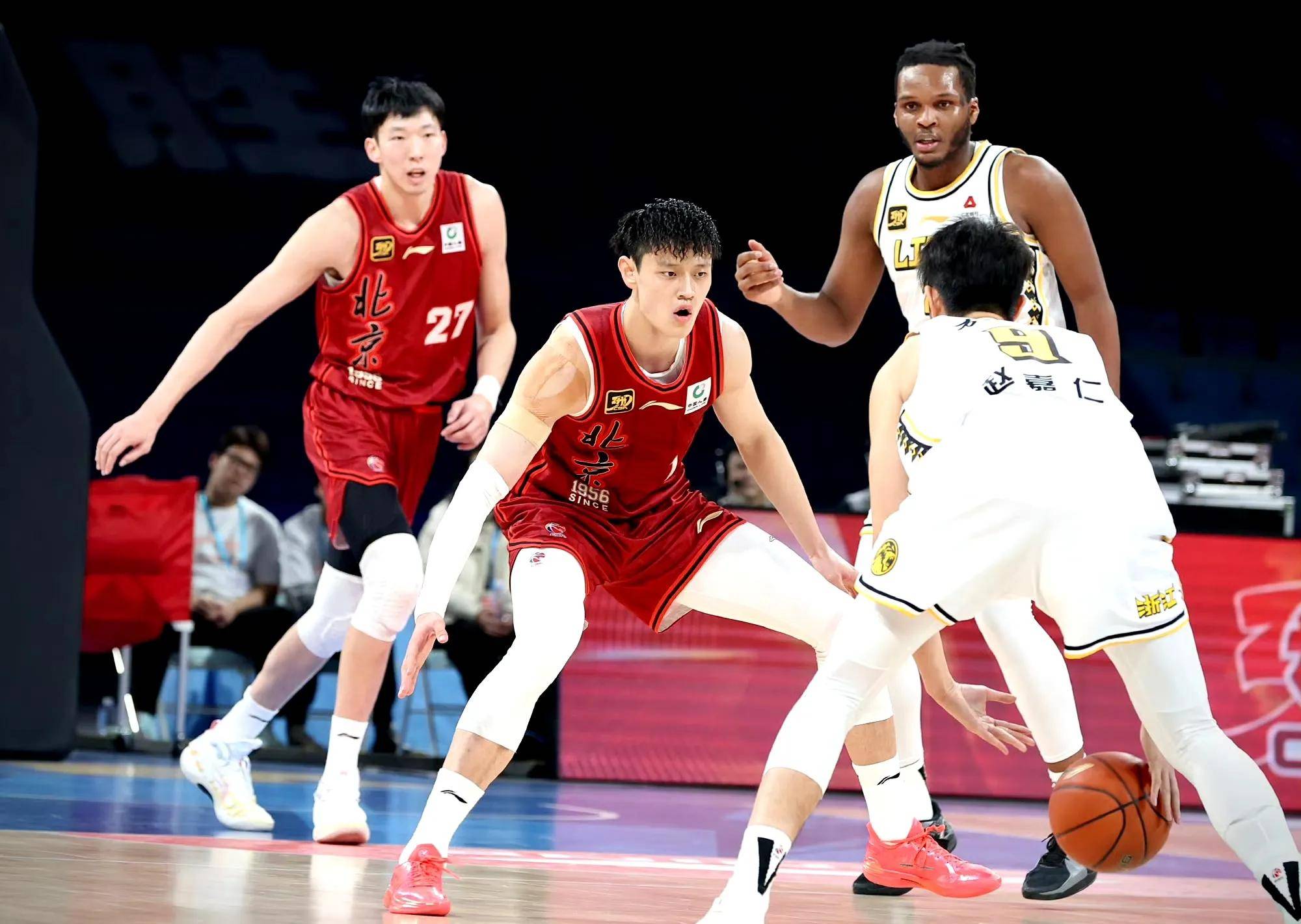 北京男篮近日安排人员观看NBA夏联，考察心仪外援的简单介绍